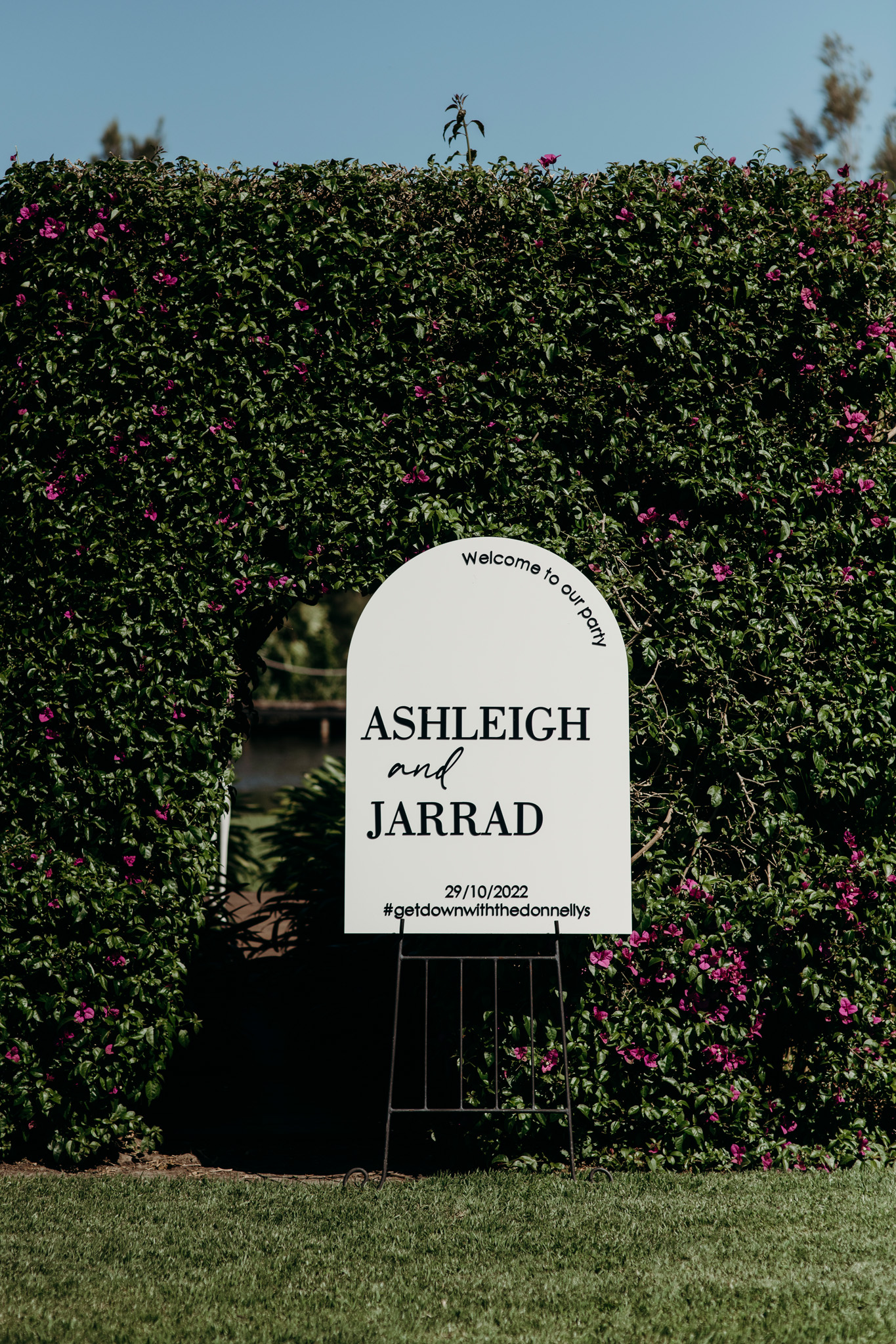 Ashleigh + Jarrad. Real Wedding. Hunter Valley Wedding Planner Magazine. Venue: Heaven Gardens. Photos by Muse Photography.