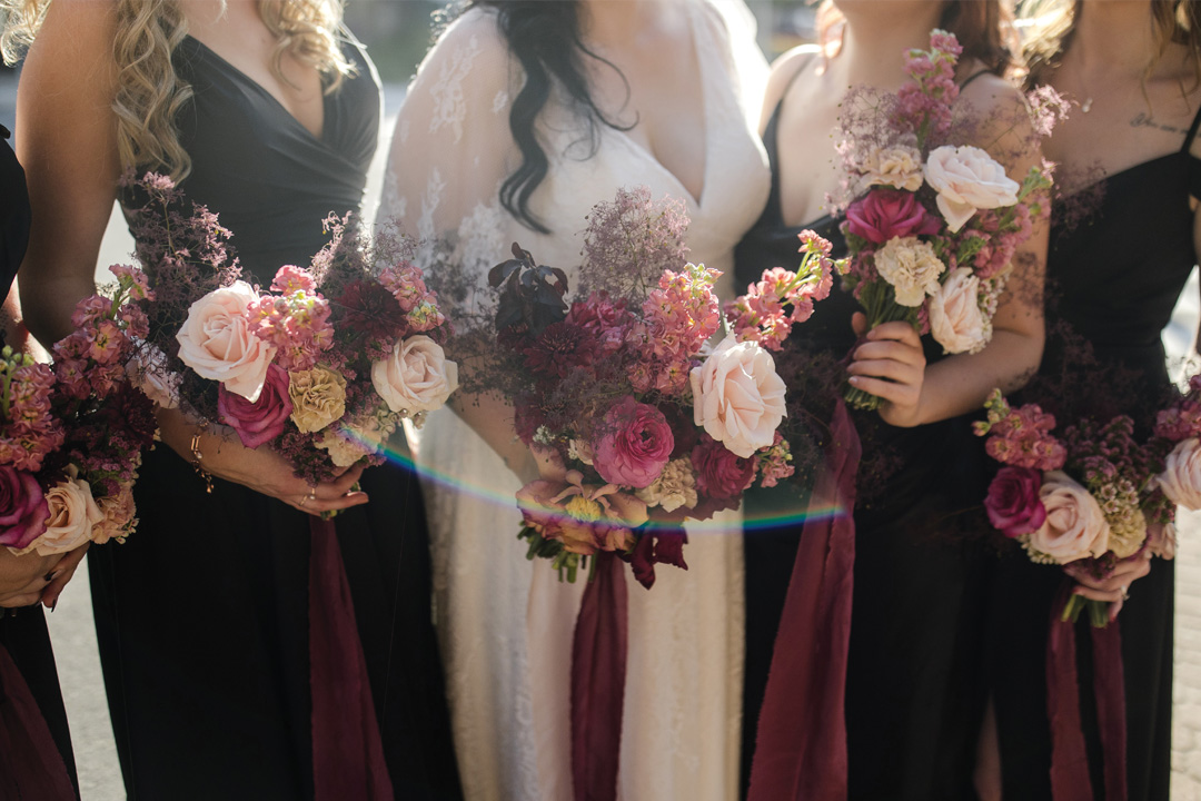 Hunter Valley Wedding Planner Magazine. Bold & Blooming Floral Design