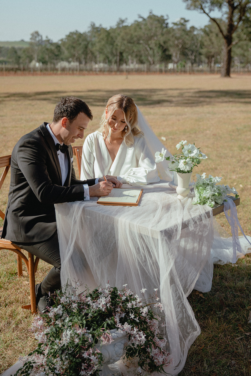 Luxury at the Lodge. Styled Shoot. Hunter Valley Wedding Planner Magazine. Venue: Tower Estate. Photos by Larissa Cluff Creative.
